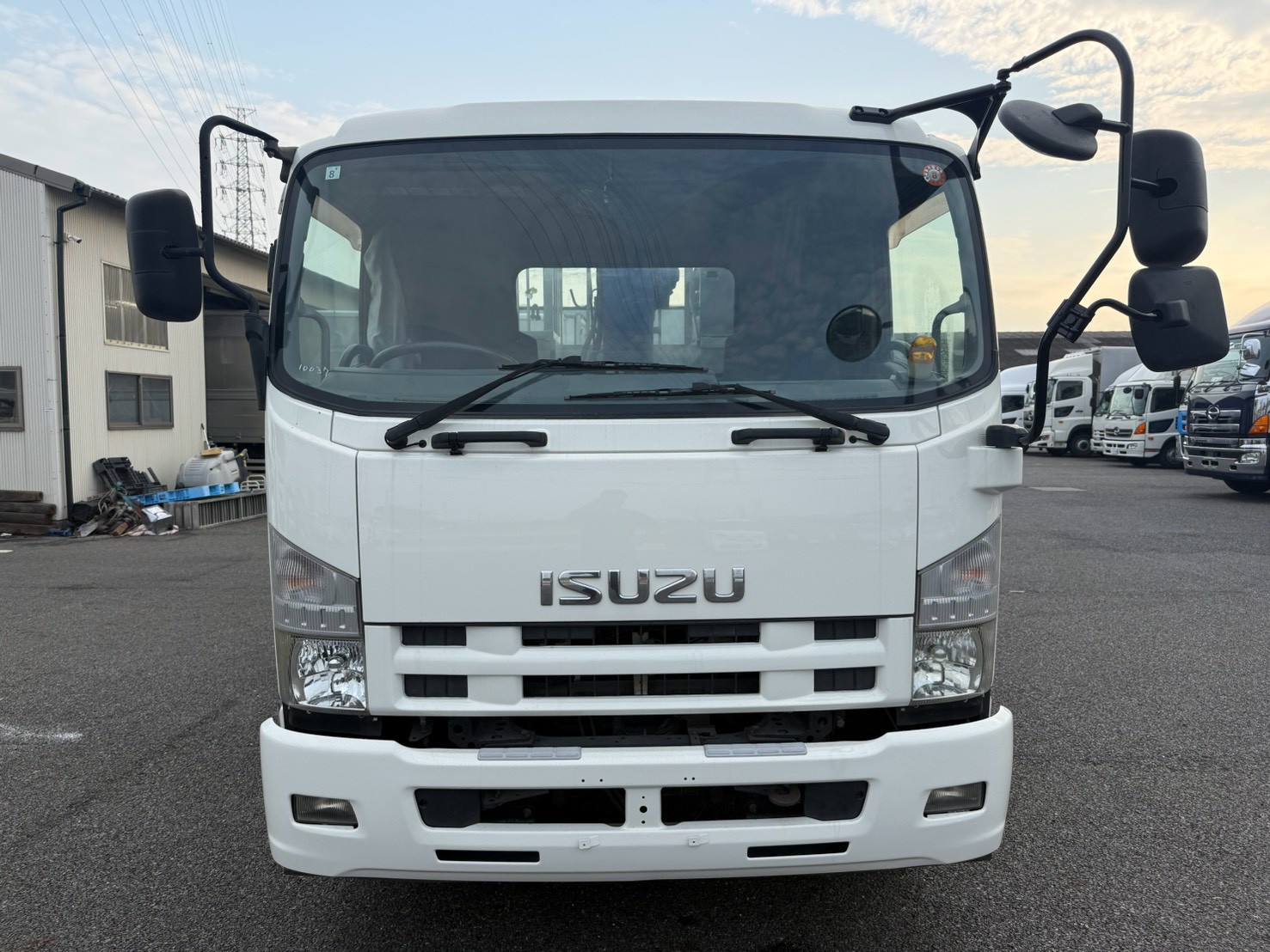 いすゞ 中型増トン標準  クレーン４段 LKG-FTR90S2